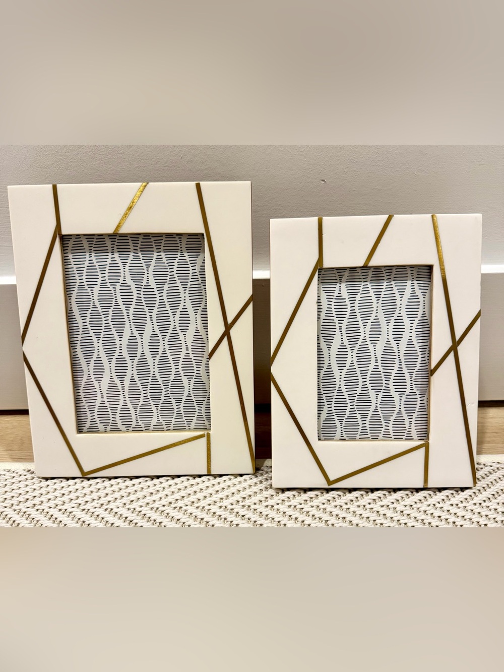 Main + Mesa Resin Photo Frames, set of 2 (4x6” & 5x7”)